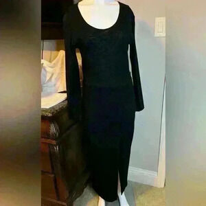 Halla black máxi knit dress EUC